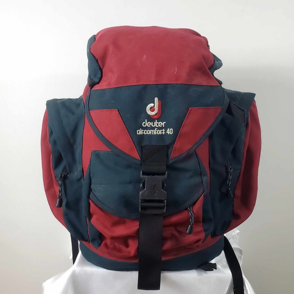 Deuter Air Comfort 40L Travel/ Hiking Backpack With Raincover